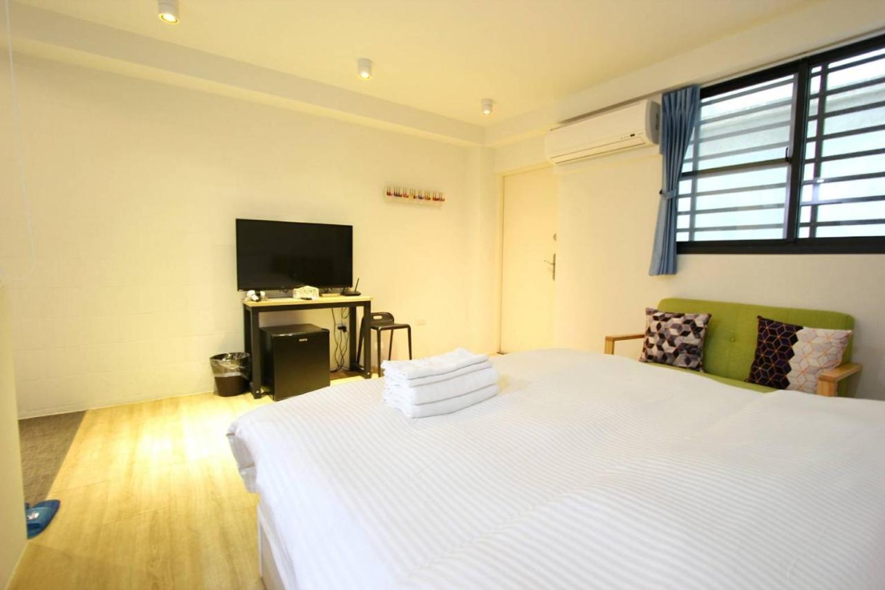 Canal Walk Inn Tainan Exterior foto